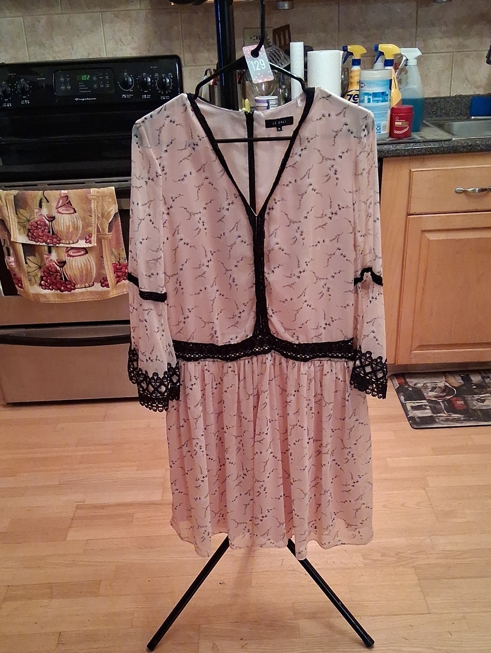 Le GALI Blush Pink Long-Sleeve V-Neck Dress with Black Lace Trim